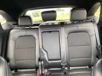 2025 Ford Escape Hybrid ST-Line
