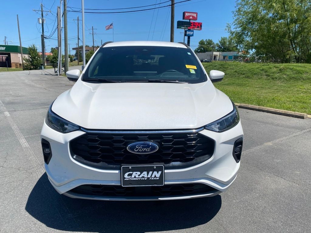 2023 Ford Escape ST-Line Select