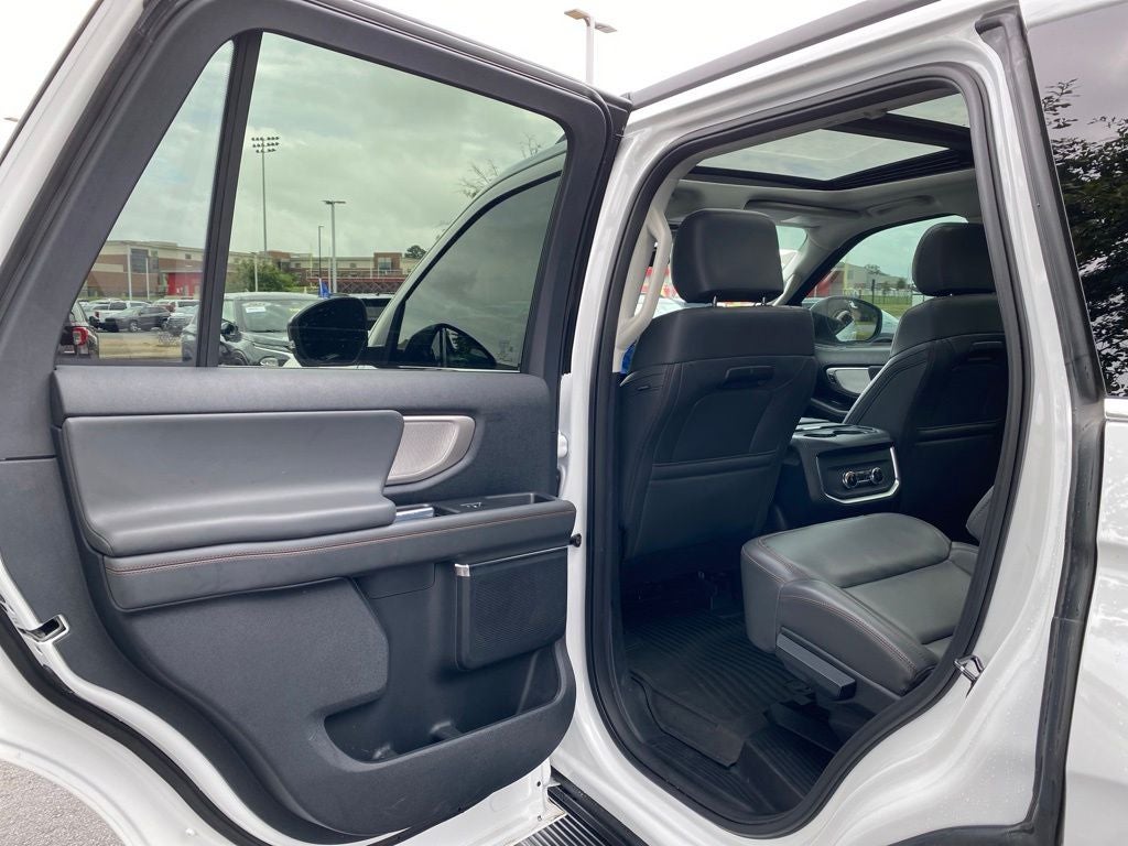 2025 Ford Expedition Active - 4WD - PANO ROOF