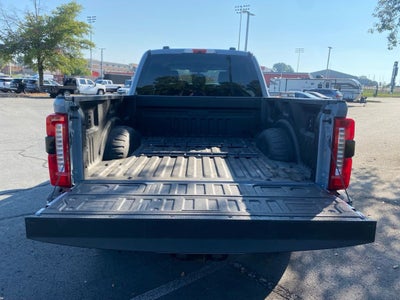 2025 Ford F-250SD Lariat Blackout Package-FX4