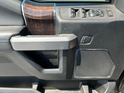 2017 Ford F-350SD Platinum