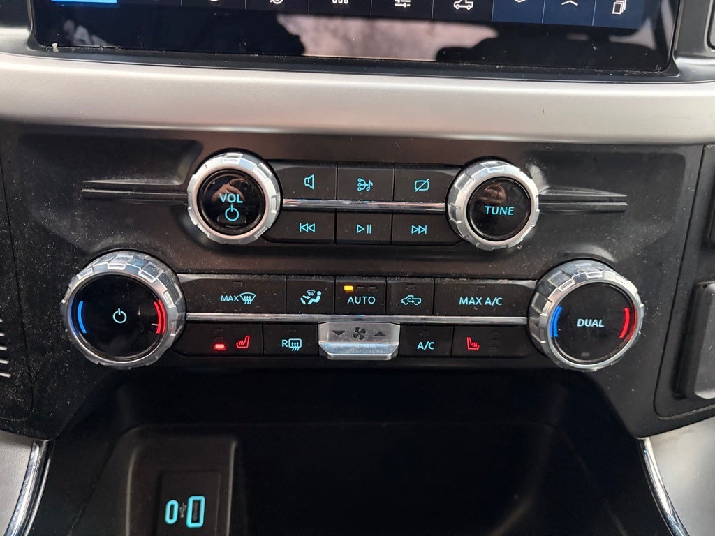 2023 Ford F-150 Lightning XLT