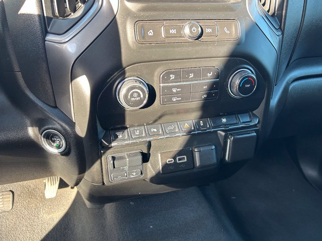 2025 Chevrolet Silverado 2500HD Custom - 4WD - DURAMAX 6.6L V8