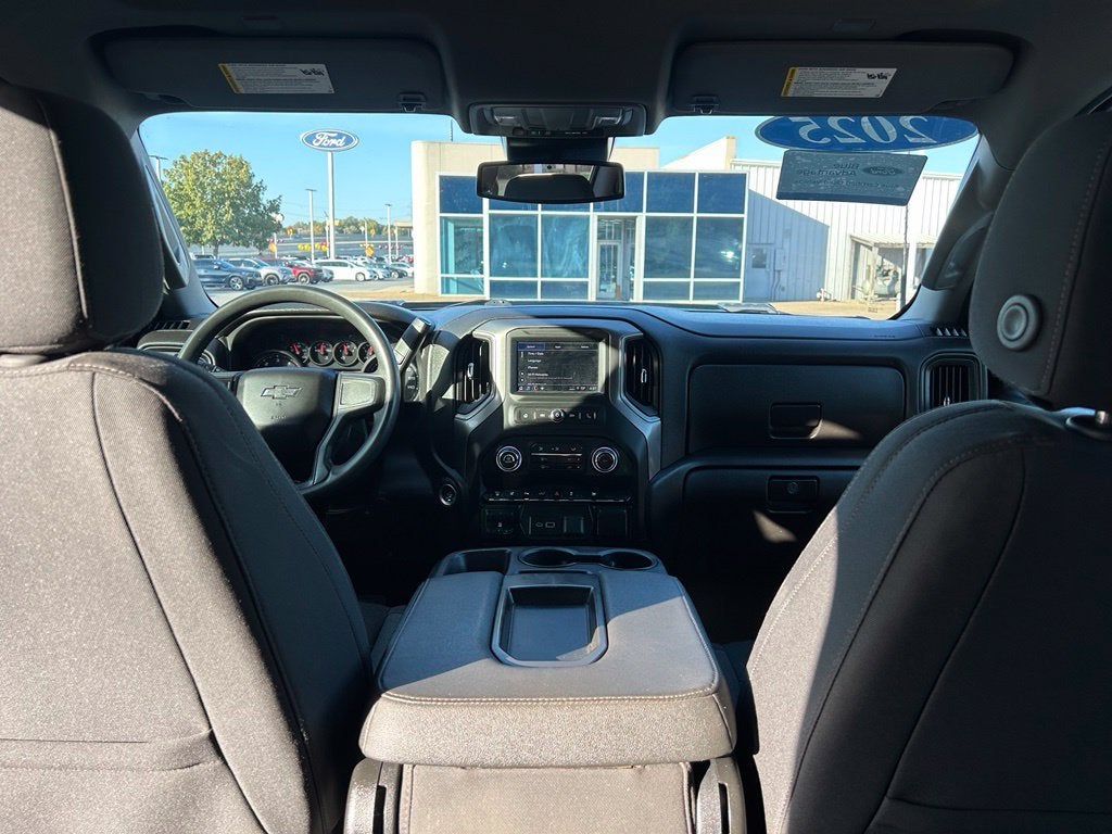 2025 Chevrolet Silverado 2500HD Custom - 4WD - DURAMAX 6.6L V8