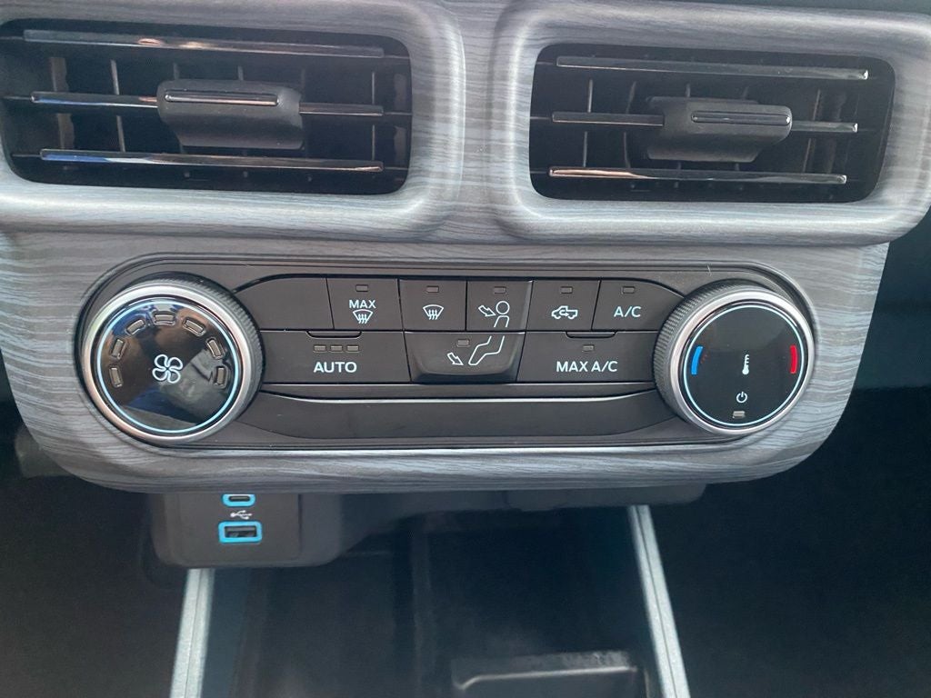 2024 Ford Maverick XL