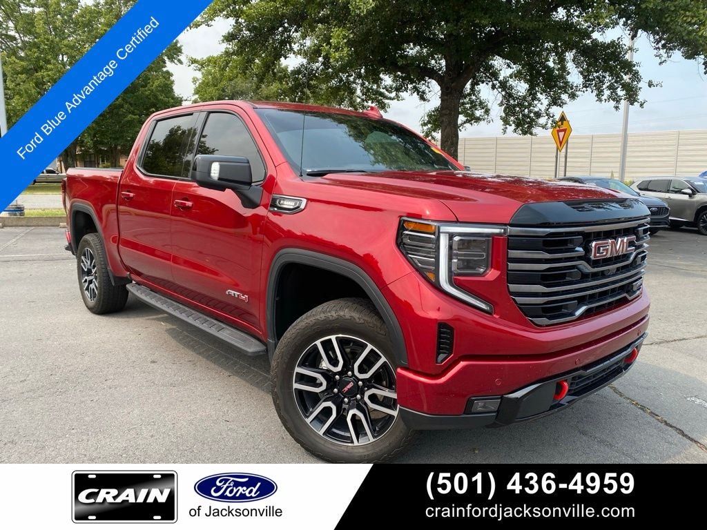 2025 GMC Sierra 1500 AT4 - TECH PKG - ONE OWNER - SUNROOF