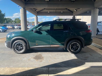 2025 Nissan Pathfinder Rock Creek - 4WD - CLEAN CARFAX ONE OWNER