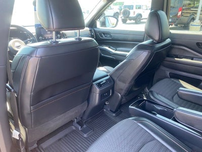 2025 Nissan Pathfinder Rock Creek
