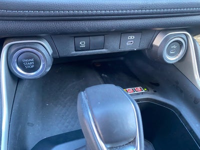2024 Toyota Grand Highlander Platinum - AWD - CARFAX ONE OWNER - LOW MILES!
