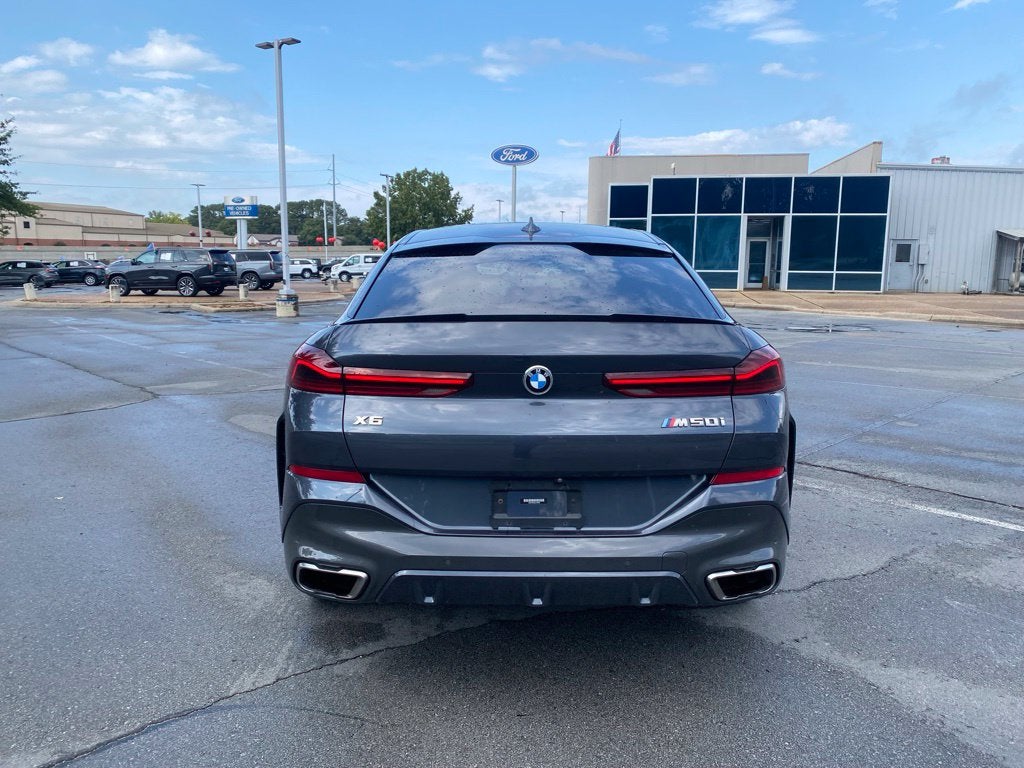 2020 BMW X6 M50i