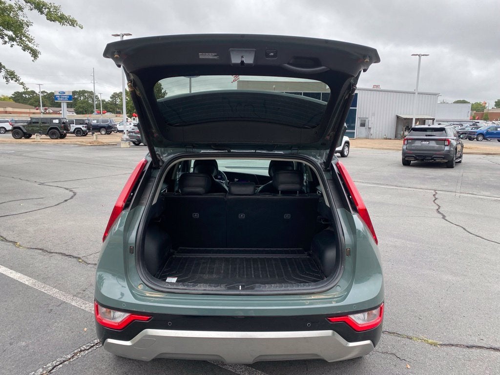 2026 Kia Niro SX