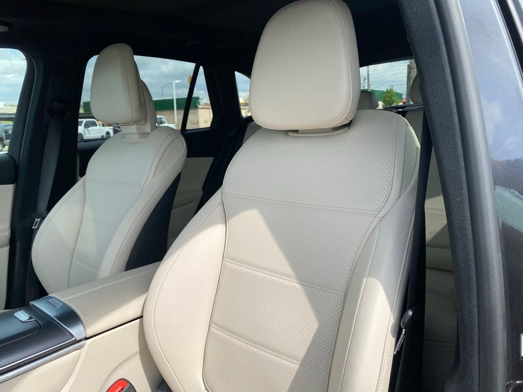 2024 Mercedes-Benz GLC GLC 300