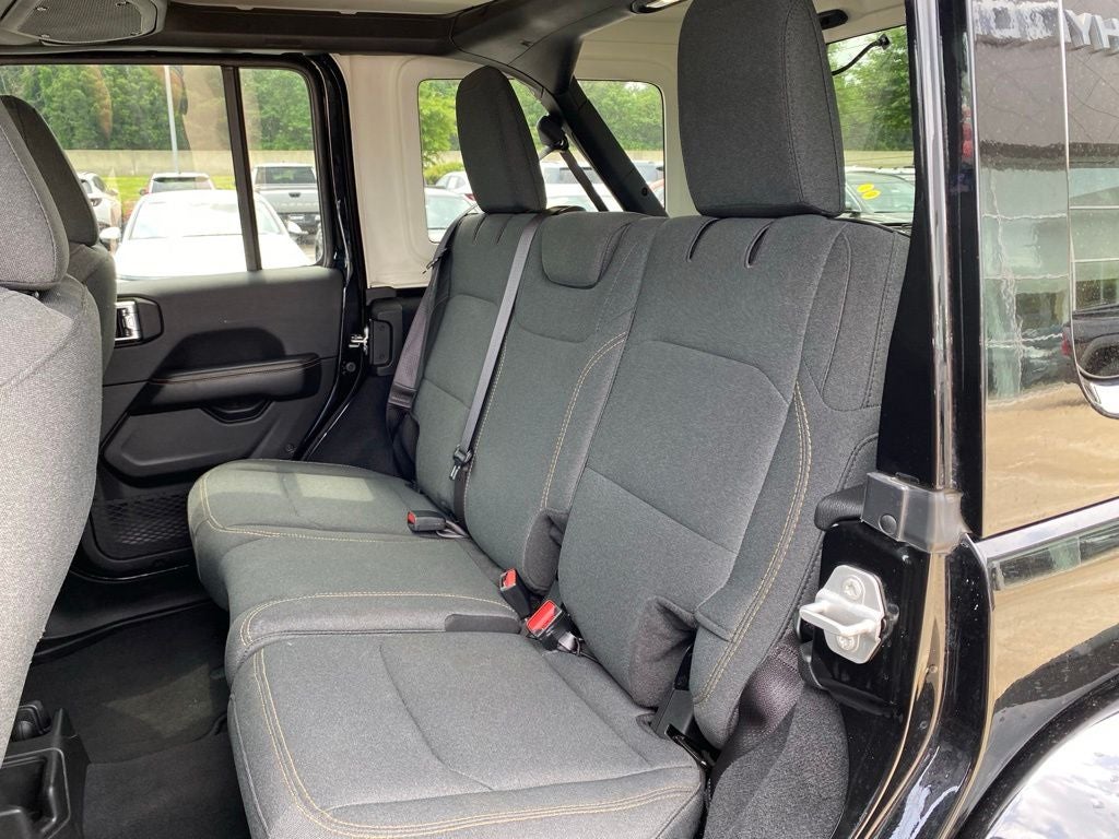 2025 Jeep Wrangler Sahara