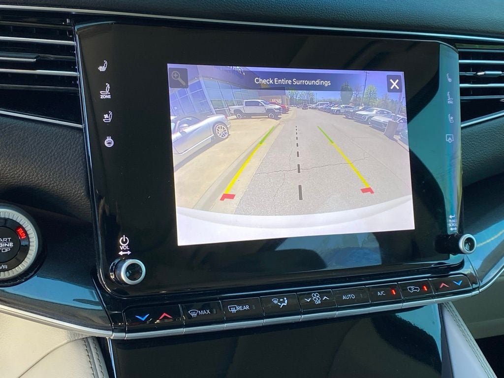 2024 Jeep Wagoneer Base