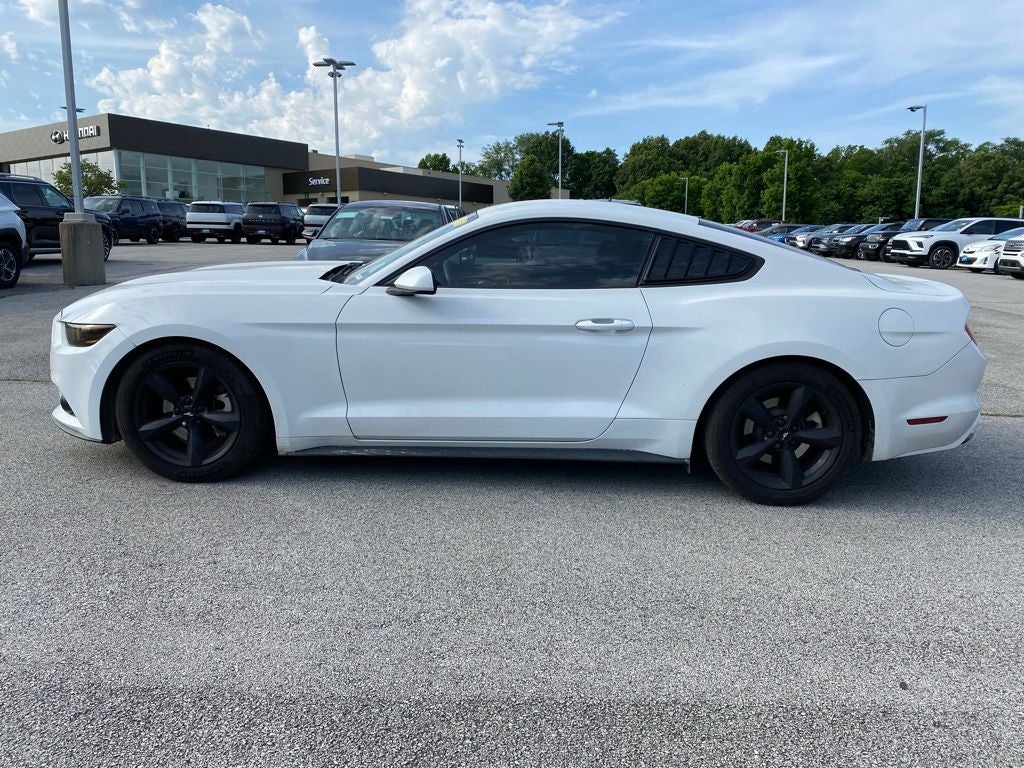 2016 Ford Mustang V6