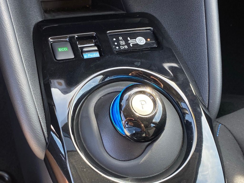 2023 Nissan Leaf SV Plus