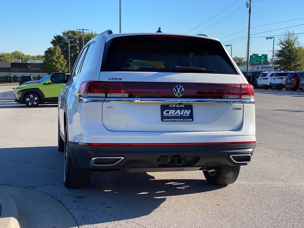 2025 Volkswagen Atlas 2.0T SE w/Technology