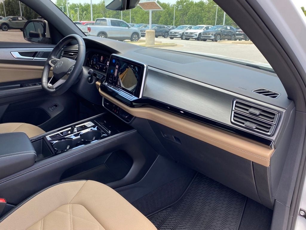 2024 Volkswagen Atlas Cross Sport 2.0T SE w/Technology