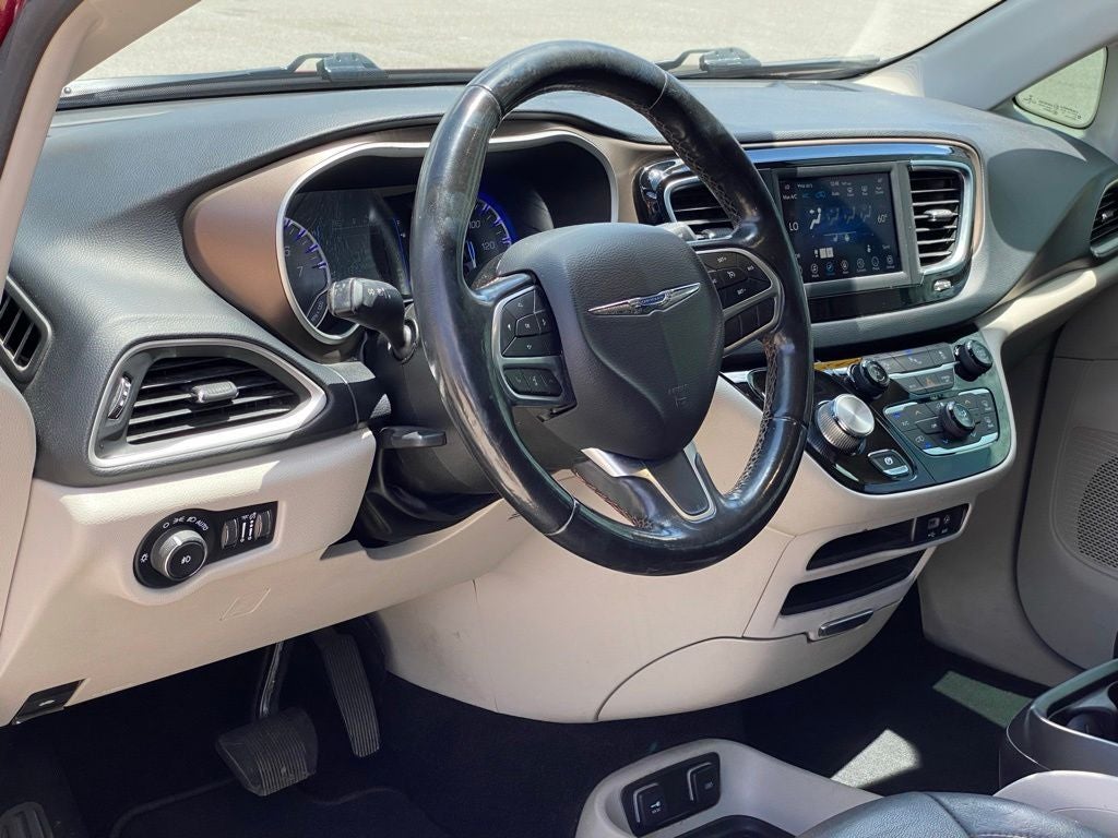 2019 Chrysler Pacifica Touring L