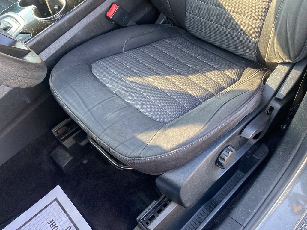 2016 Ford Edge SE