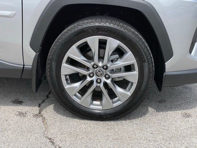 2024 Toyota RAV4 XLE Premium