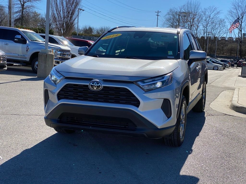2024 Toyota RAV4 XLE