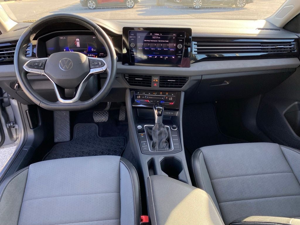 2025 Volkswagen Jetta 1.5T SE