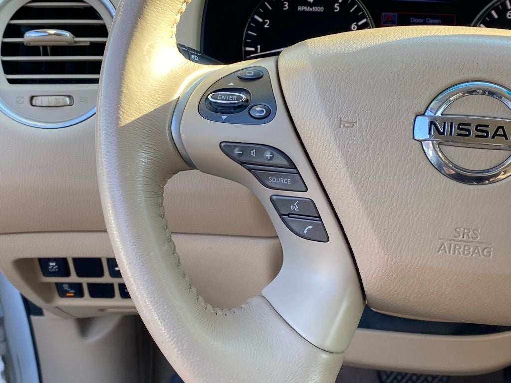 2015 Nissan Pathfinder SL