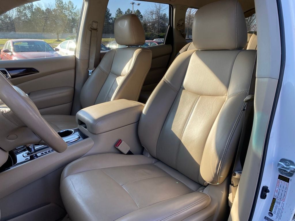 2015 Nissan Pathfinder SL