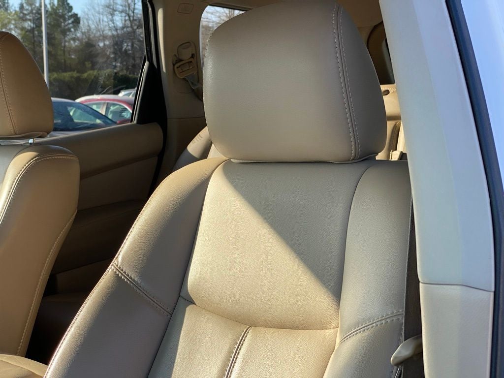 2015 Nissan Pathfinder SL