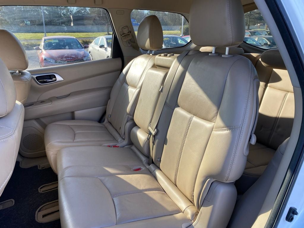 2015 Nissan Pathfinder SL