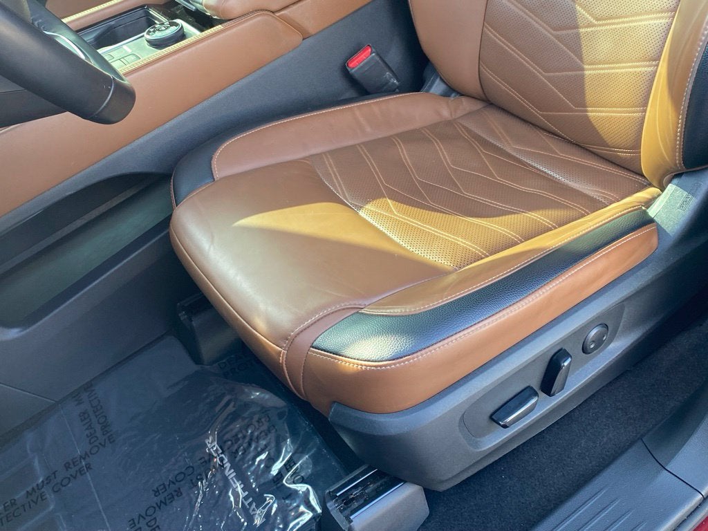 2022 Nissan Pathfinder Platinum