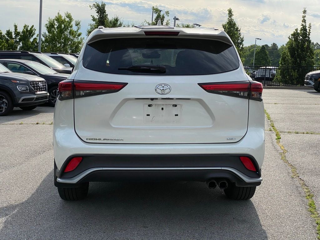 2021 Toyota Highlander XSE