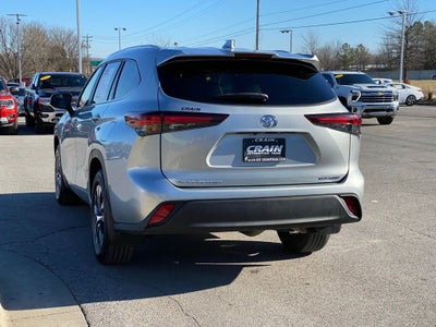 2024 Toyota Highlander LE ALL WHEEL DRIVE