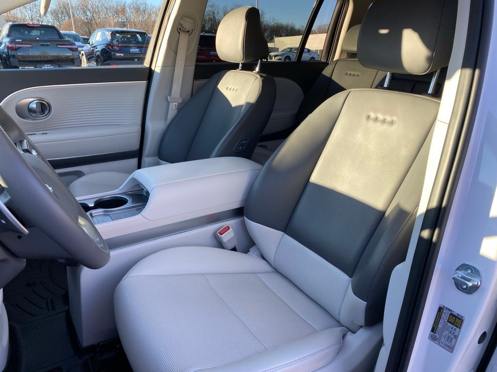 2026 Hyundai IONIQ 9 SEL LOCAL TRADE 1 OWNER