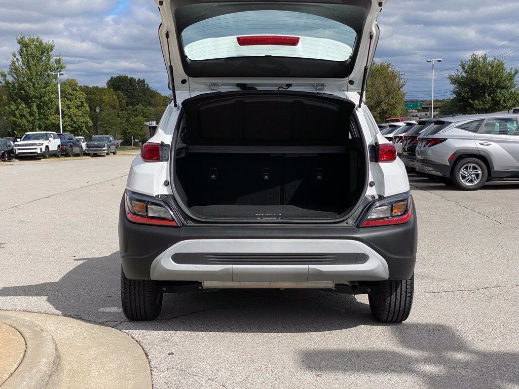 2023 Hyundai Kona SE