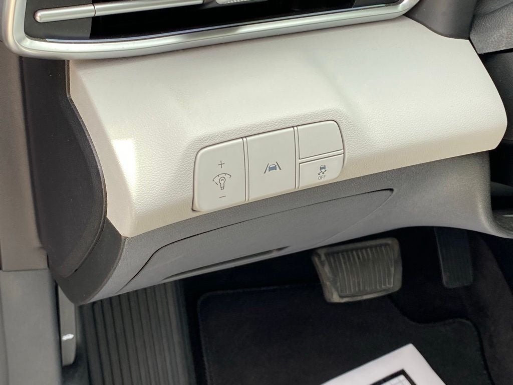 2022 Hyundai Elantra Limited