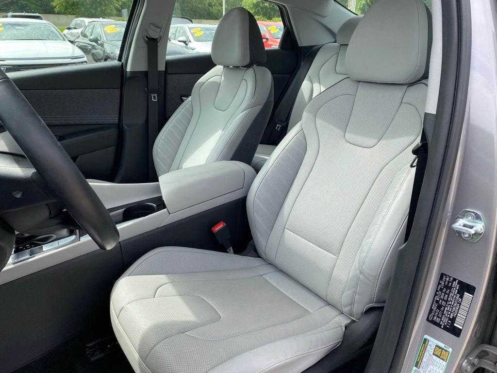 2022 Hyundai Elantra Limited
