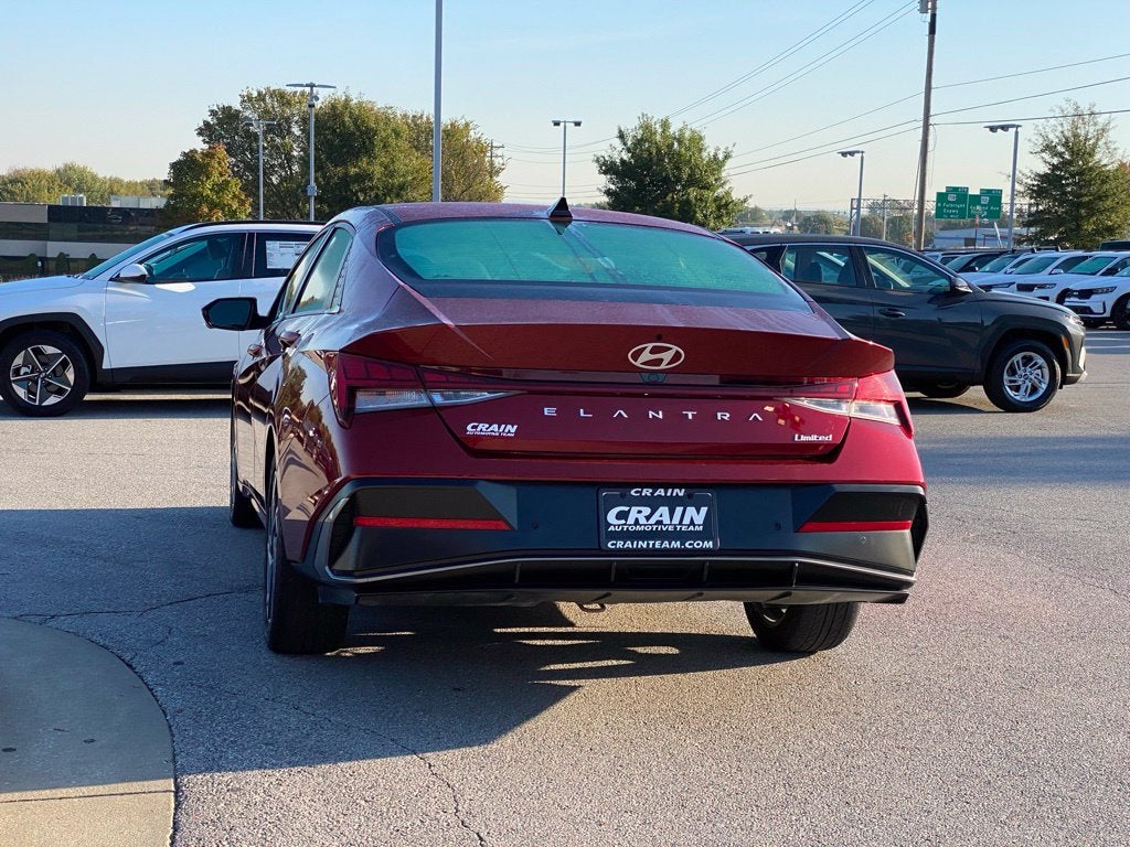 2024 Hyundai Elantra Limited