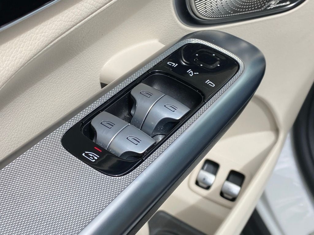 2025 Mercedes-Benz GLC GLC 350e 4MATIC®