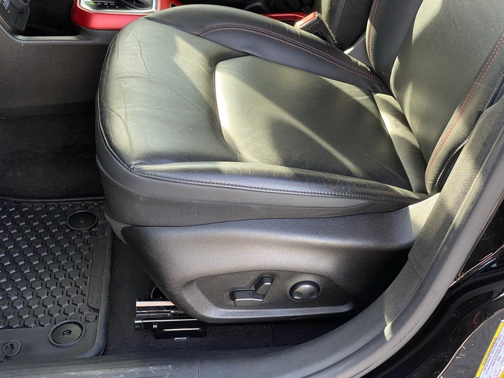 2022 Jeep Renegade Trailhawk 4X4 Leather Loaded!