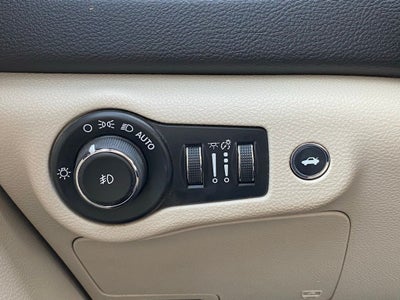 2015 Chrysler 200 C SUPER CLEAN!