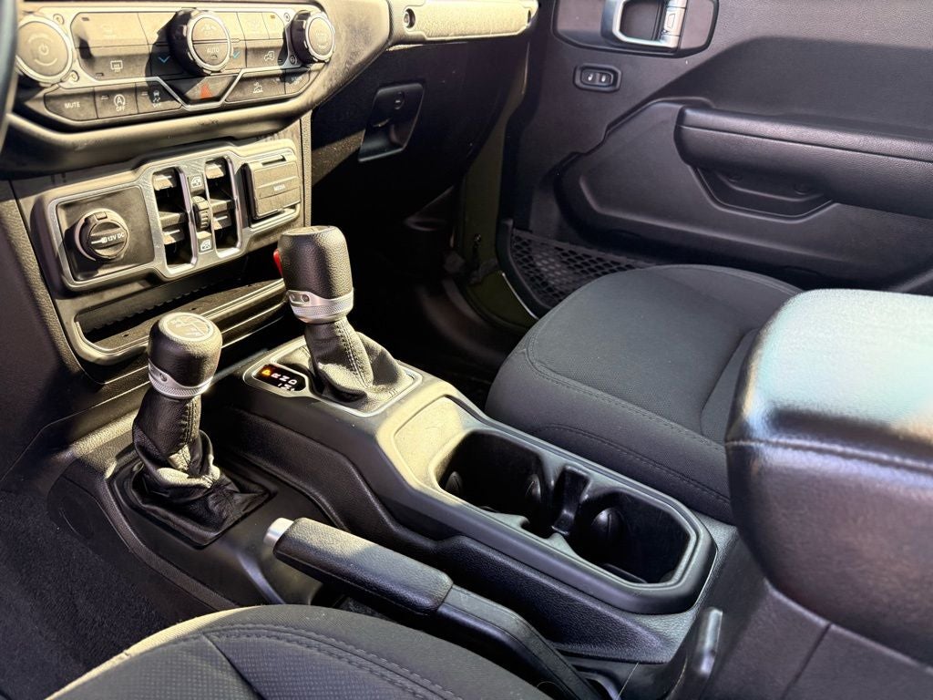 2021 Jeep Gladiator Sport OFF ROAD READY / LIFT WHEELS AND TIRES