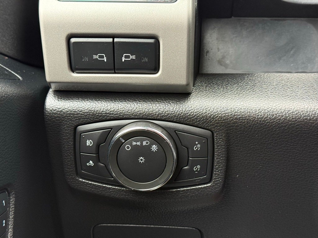 2017 Ford F-150 Lariat STOUT 5.0