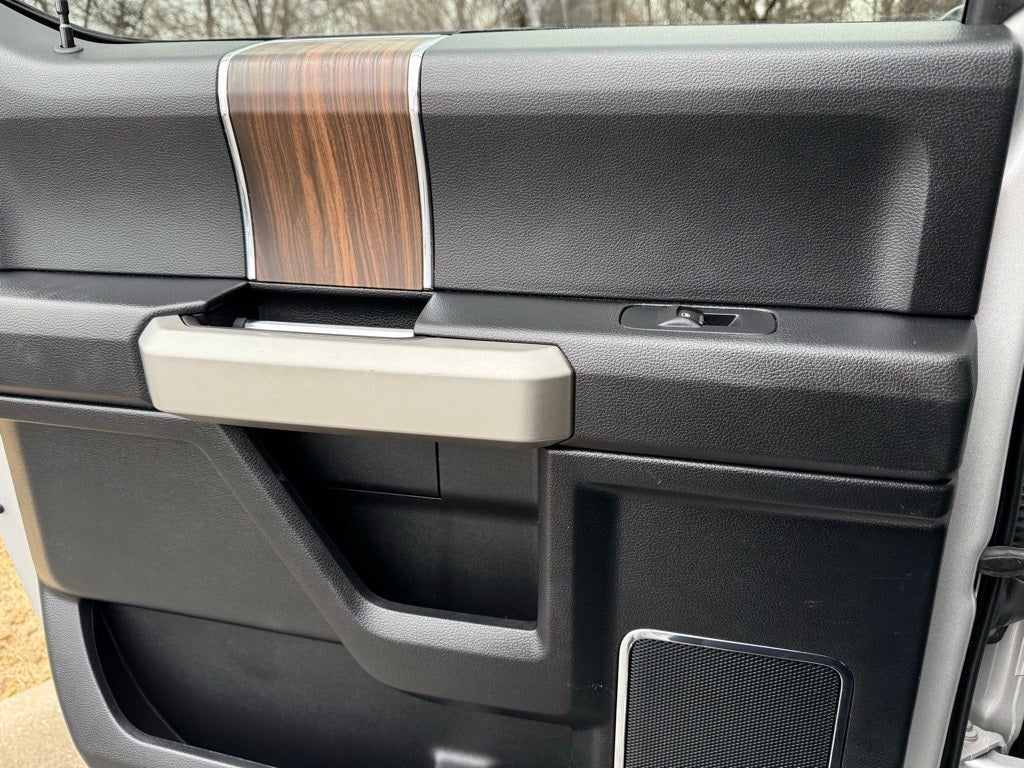 2017 Ford F-150 Lariat STOUT 5.0