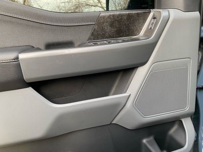 2023 Ford F-150 Lightning XLT