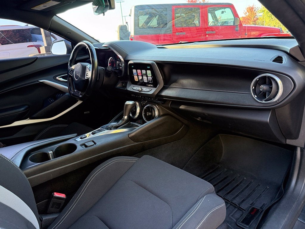 2017 Chevrolet Camaro 1LT - CARFAX ONE OWNER