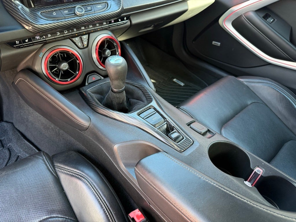 2017 Chevrolet Camaro 2LT CLEAN CARFAX