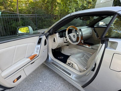 2006 Cadillac XLR Base