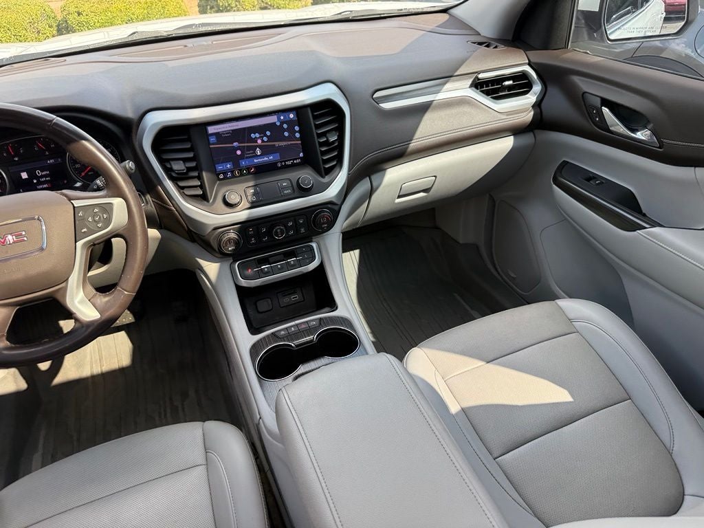 2021 GMC Acadia SLT